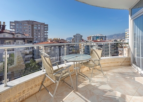 من افضل العروض ! شقة واسعة فاخرة - اطلالة مميزة -ضمن منطقة توسمور / الانيا 