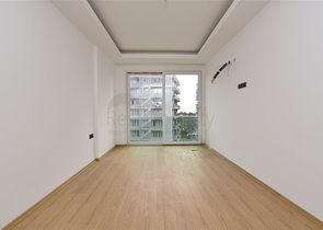 بسعر منافس جدا ! - دوبلكس 4 غرف وصالة - في منطقة توسمور / الانيا