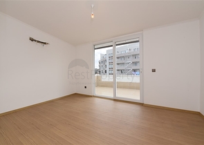 بسعر منافس جدا ! - دوبلكس 4 غرف وصالة - في منطقة توسمور / الانيا