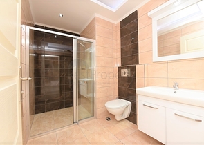 بسعر منافس جدا ! - دوبلكس 4 غرف وصالة - في منطقة توسمور / الانيا