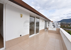 بسعر منافس جدا ! - دوبلكس 4 غرف وصالة - في منطقة توسمور / الانيا