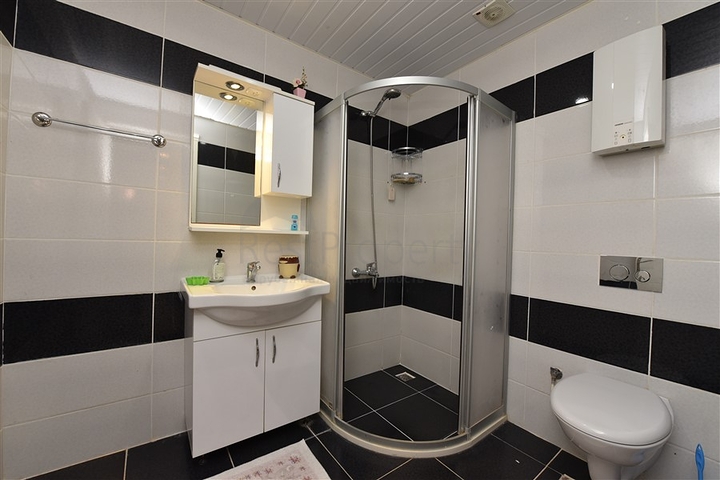 سعر منافس - شقة 2 غرفة وصالة مع الاثاث - في مهموتلار / الانيا 