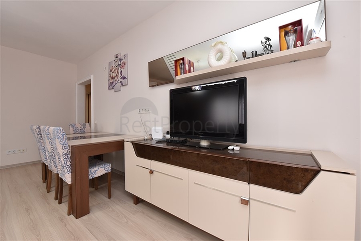 سعر منافس - شقة 2 غرفة وصالة مع الاثاث - في مهموتلار / الانيا 