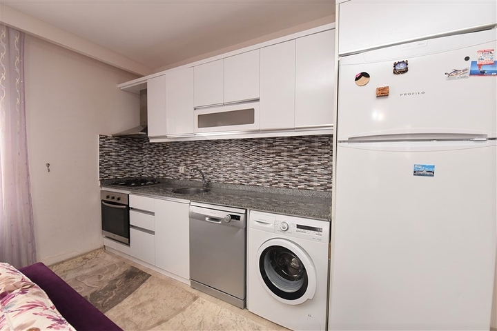 سعر منافس - شقة 2 غرفة وصالة مع الاثاث - في مهموتلار / الانيا 