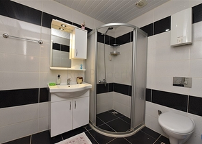 سعر منافس - شقة 2 غرفة وصالة مع الاثاث - في مهموتلار / الانيا 