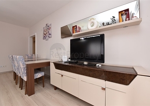 سعر منافس - شقة 2 غرفة وصالة مع الاثاث - في مهموتلار / الانيا 