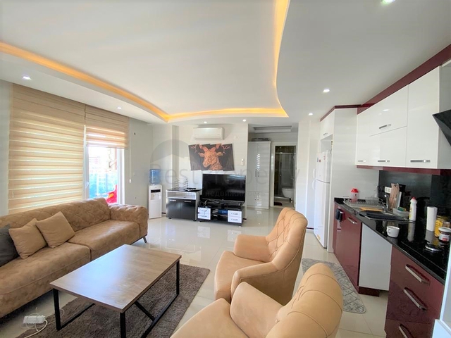 شقة مفروشة - ضمن مجمع سكني حديث - في مهموتلار / الانيا 