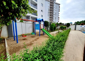 شقة مفروشة - ضمن مجمع سكني حديث - في مهموتلار / الانيا 