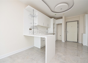 اطلالة بحرية - شقة غرفة وصالة - مجمع ذو خدمات متكاملة - في مهموتلار / الانيا 