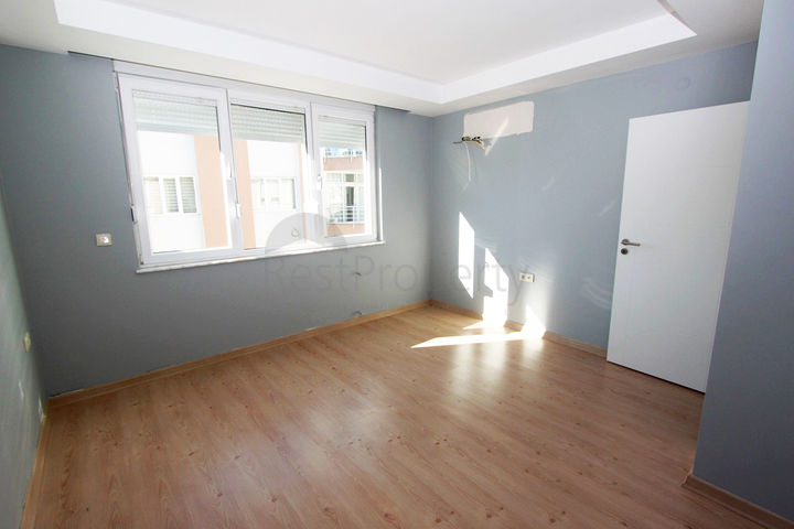 2 + 1 شقة في ليمان كونيالتي