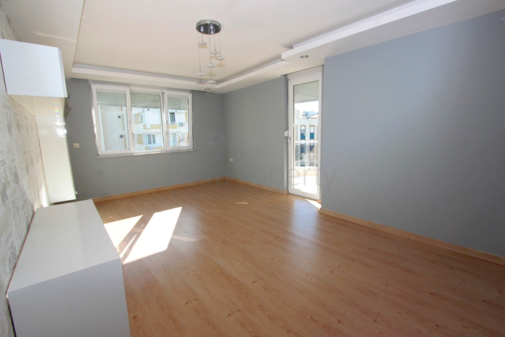 2 + 1 شقة في ليمان كونيالتي