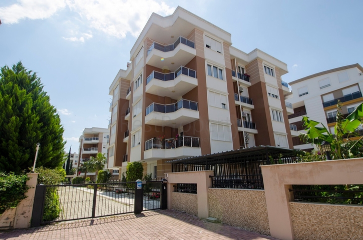 2 + 1 شقة في ليمان كونيالتي