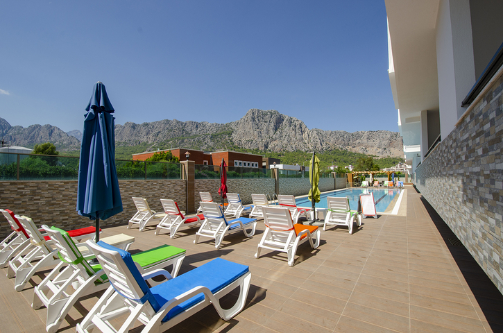 شقة مفروشة في مجمع عند سفح جبال طوروس