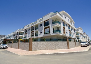 شقة مفروشة في مجمع عند سفح جبال طوروس