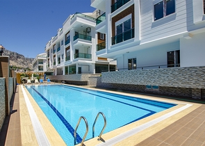 شقة مفروشة في مجمع عند سفح جبال طوروس