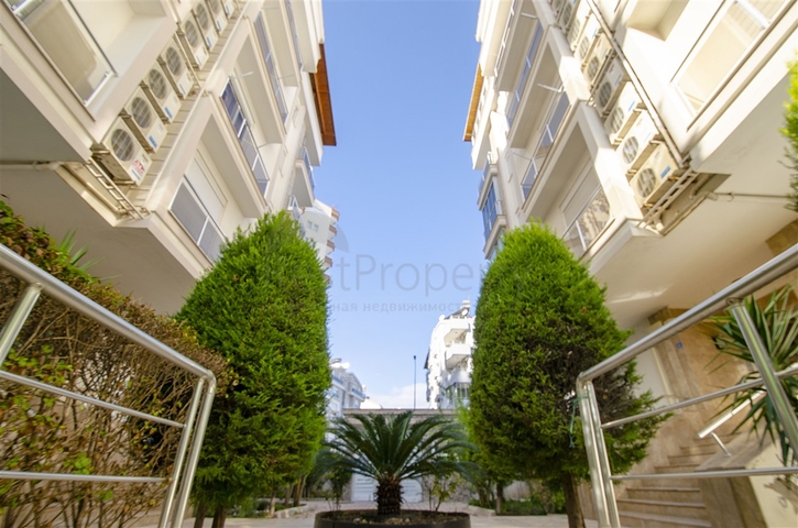 شقة بغرفة نوم واحدة مع الأثاث في كونيالتي أنطاليا