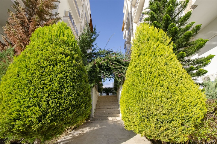 شقة بغرفة نوم واحدة مع الأثاث في كونيالتي أنطاليا