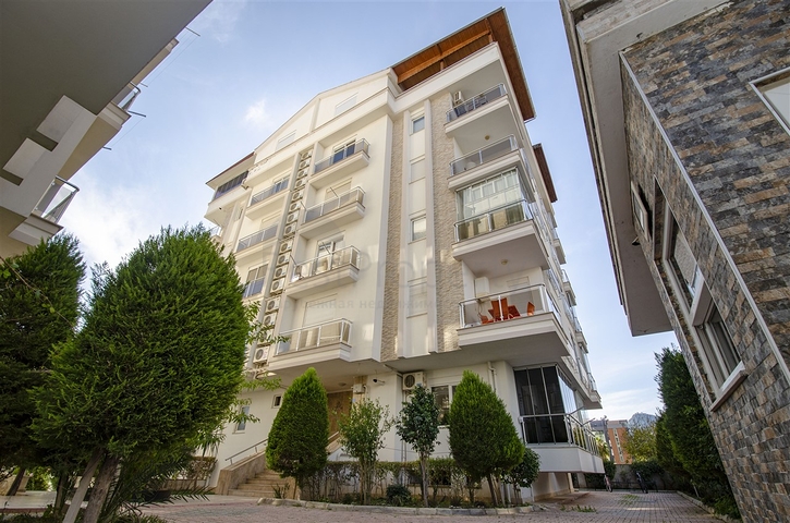 شقة بغرفة نوم واحدة مع الأثاث في كونيالتي أنطاليا