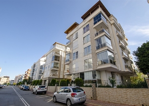 شقة بغرفة نوم واحدة مع الأثاث في كونيالتي أنطاليا