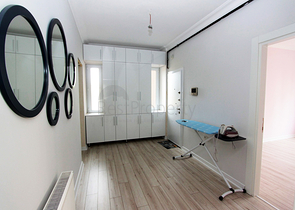 شقة واسعة 3 + 1 على مسافة قريبة من البحر في أنطاليا