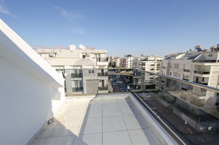 شقة  4 + 1 في مشروع جديد في كونيالتي هورما