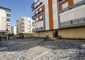 شقة  4 + 1 في مشروع جديد في كونيالتي هورما