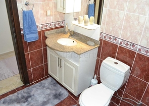 سعر منافس - شقة 2 غرفة وصالة - مفروشة - في مهموتلار / الانيا 