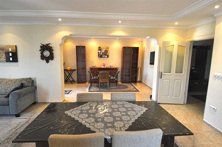 دوبلكس مفروشة في توسمور / الانيا 