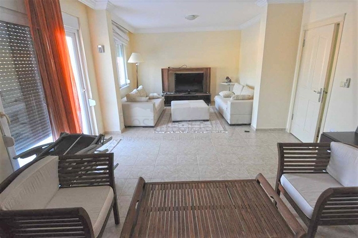 دوبلكس مفروشة في توسمور / الانيا 