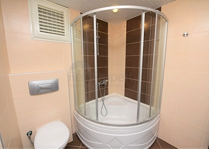 اطلالة بحرية - شقة غرفتين وصالة - ضمن مجمع اول صف على البحر - في مهموتلار / الانيا 