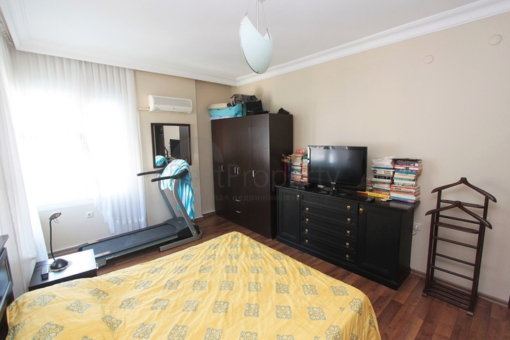 3 + 1 شقة مطلة على البحر في كونيالتي أنطاليا 100 م إلى الشواطئ