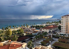 3 + 1 شقة مطلة على البحر في كونيالتي أنطاليا 100 م إلى الشواطئ