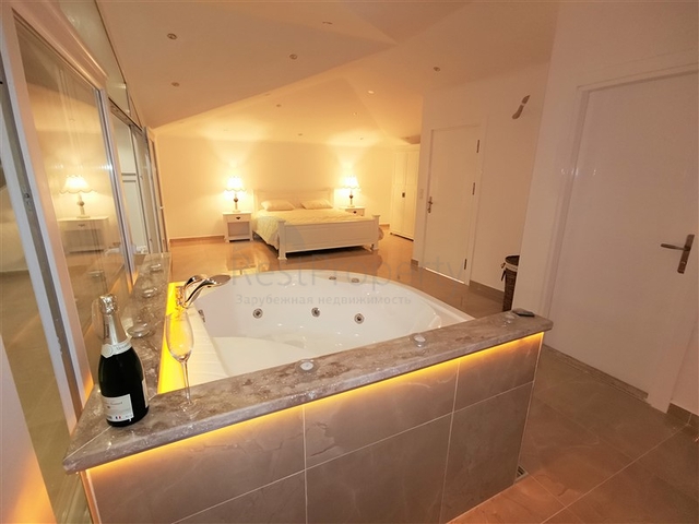 فيلا فاخرة - اطلالة بحر - مسبح خاص - في كارجي جاك / الانيا 