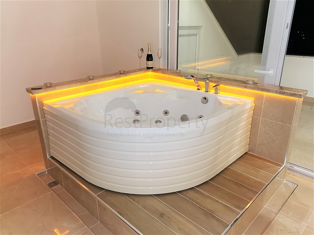 فيلا فاخرة - اطلالة بحر - مسبح خاص - في كارجي جاك / الانيا 