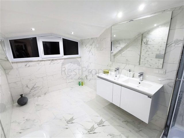 فيلا فاخرة - اطلالة بحر - مسبح خاص - في كارجي جاك / الانيا 