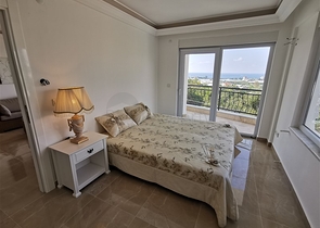 فيلا فاخرة - اطلالة بحر - مسبح خاص - في كارجي جاك / الانيا 