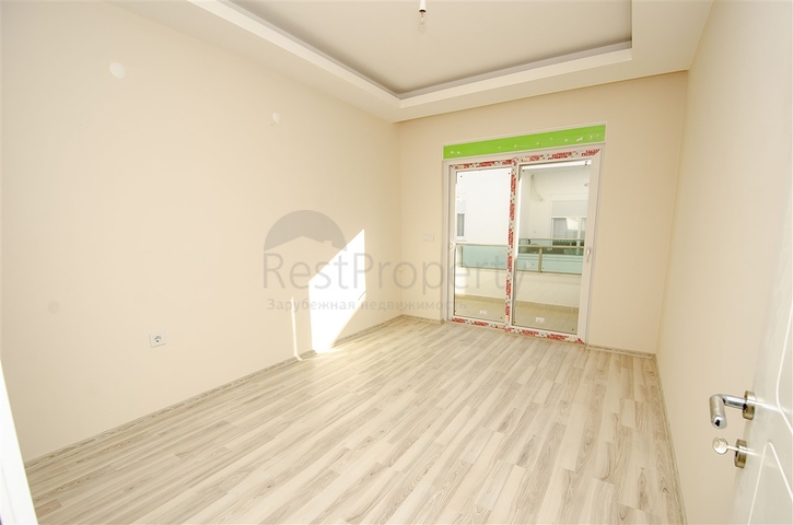 شقة دوبلكس 3 + 1 ضمن مجمع 