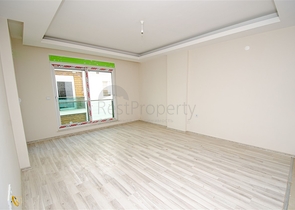 شقة دوبلكس 3 + 1 ضمن مجمع 