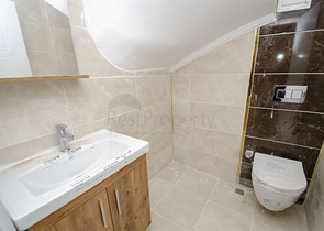 شقة دوبلكس 3 + 1 ضمن مجمع 