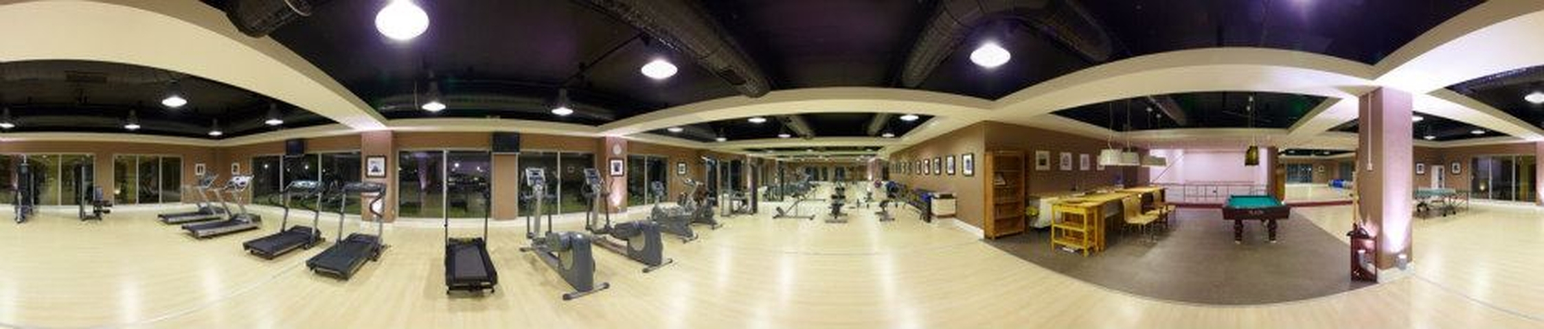 فيلا 5 + 1 مع حديقة خاصة في مجمع دشمألتي أنطاليا