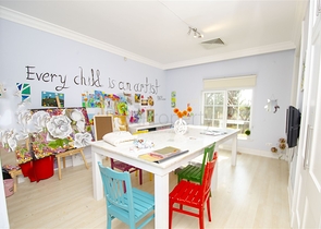 فيلا 5 + 1 مع حديقة خاصة في مجمع دشمألتي أنطاليا