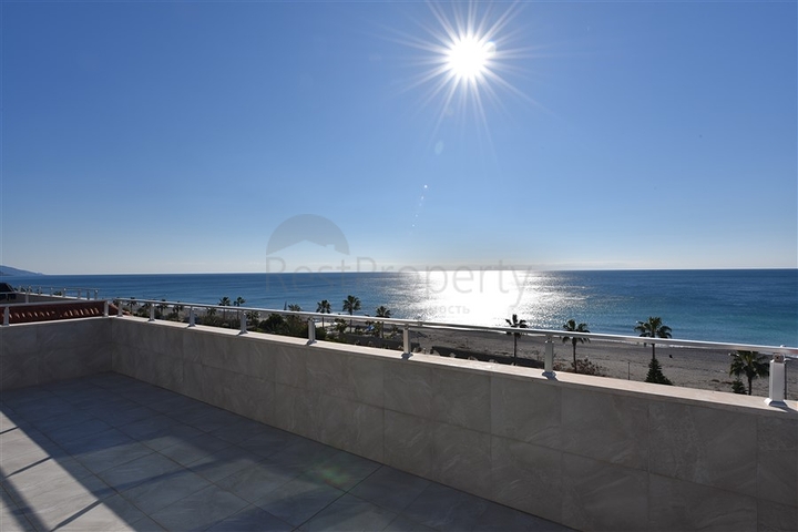 اطلالة بحر مباشرة - دوبلكس فاخرة 6 غرف نوم - في كاستل / الانيا 