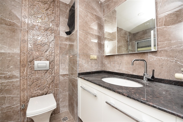 اطلالة بحر مباشرة - دوبلكس فاخرة 6 غرف نوم - في كاستل / الانيا 