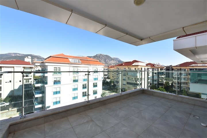 اطلالة بحر مباشرة - دوبلكس فاخرة 6 غرف نوم - في كاستل / الانيا 