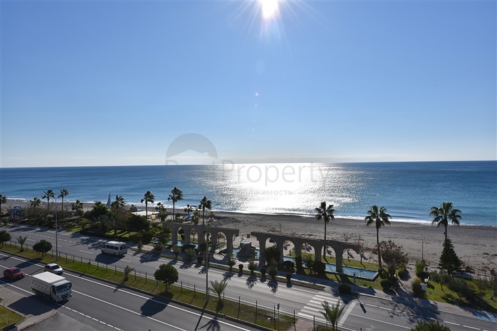 اطلالة بحر مباشرة - دوبلكس فاخرة 6 غرف نوم - في كاستل / الانيا 