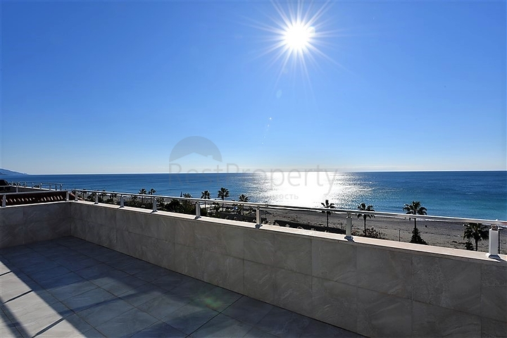 اطلالة بحر مباشرة - دوبلكس فاخرة 6 غرف نوم - في كاستل / الانيا 