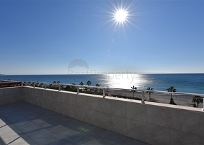 اطلالة بحر مباشرة - دوبلكس فاخرة 6 غرف نوم - في كاستل / الانيا 