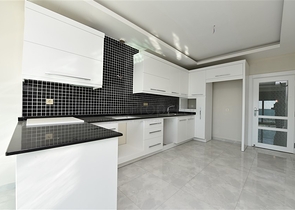 اطلالة بحر مباشرة - دوبلكس فاخرة 6 غرف نوم - في كاستل / الانيا 