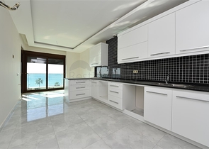 اطلالة بحر مباشرة - دوبلكس فاخرة 6 غرف نوم - في كاستل / الانيا 