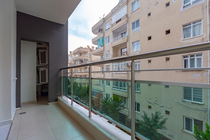 شقة مفروشة -  تصميم غرفتين وصالة - في مهموتلار / الانيا 